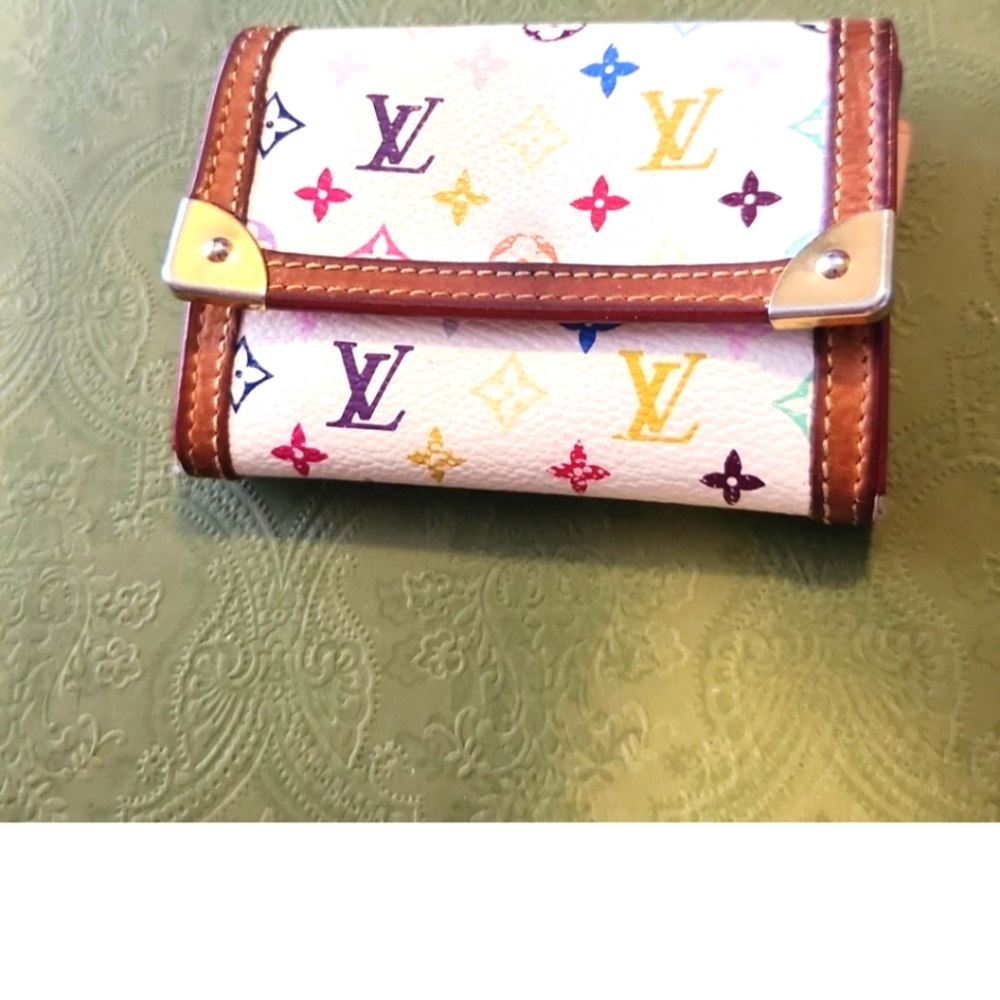 Louis Vuitton Monogram Multicolor Compact Trifold Card Holder. Great Condition.